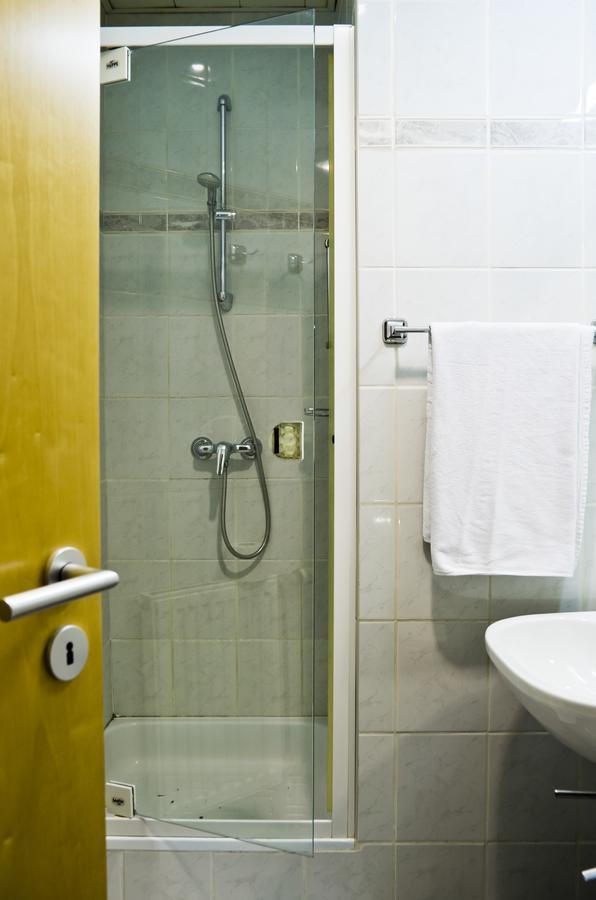 Kek Hold Hotel Marcali Luaran gambar
